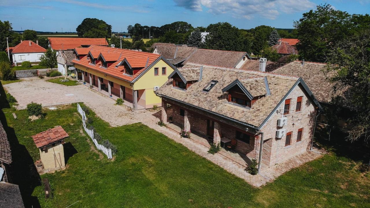 Bed and Breakfast Sobe Kod Baje - Baranjska Kuca Karanac Экстерьер фото